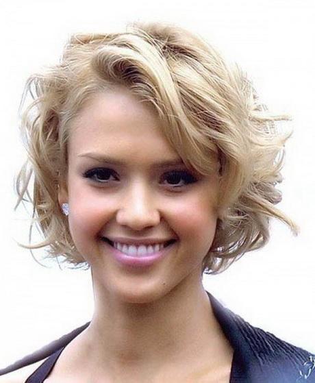 Short hairstyles for curly hair 2016 short-hairstyles-for-curly-hair-2016-92_12