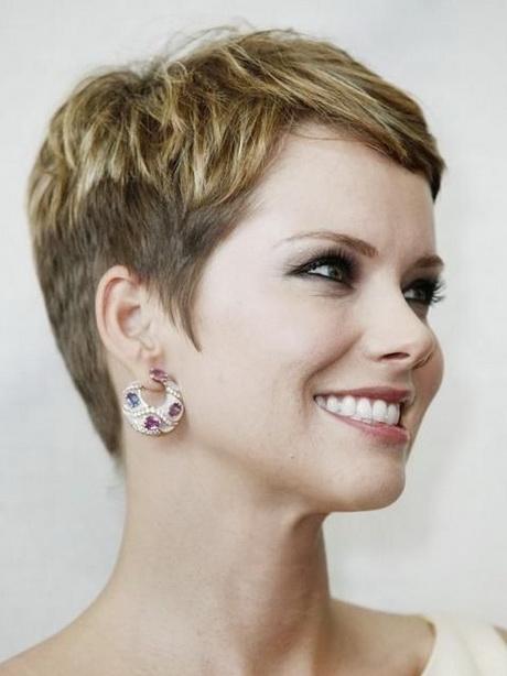 Short hairstyles for women in 2016 short-hairstyles-for-women-in-2016-34_20
