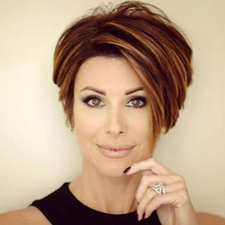 Short hairstyles for women in 2016 short-hairstyles-for-women-in-2016-34_9