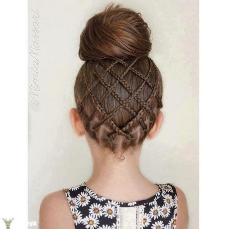 Hairstyle of girl hairstyle-of-girl-22_19