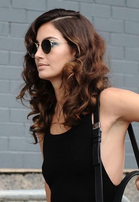 Mid length hairstyle for women mid-length-hairstyle-for-women-23_19