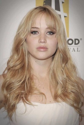 Best haircuts for round faces 2020 best-haircuts-for-round-faces-2020-86_14