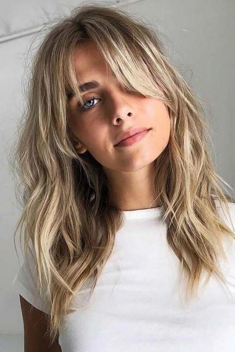 Best hairstyles with bangs 2020 best-hairstyles-with-bangs-2020-95_3