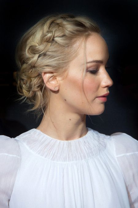 Celebrity updo hairstyles 2020