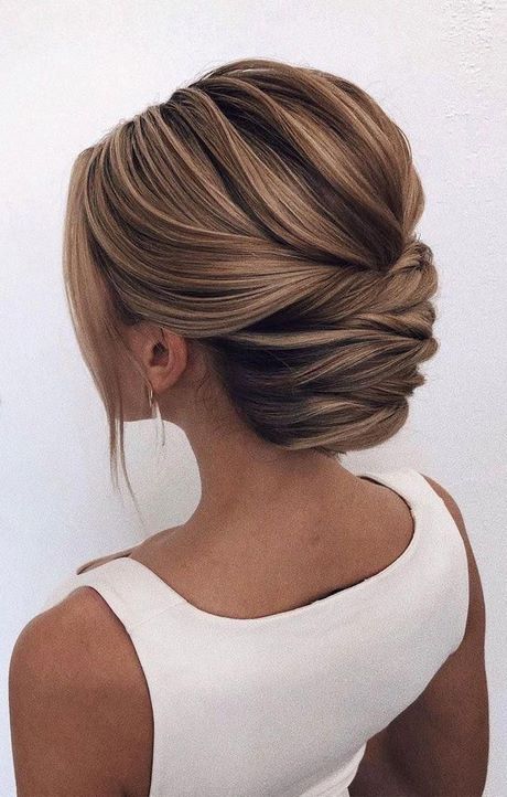 Celebrity updo hairstyles 2020