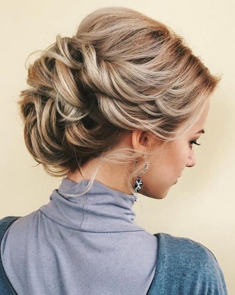 Evening hairstyles 2020 evening-hairstyles-2020-73_15