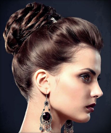 Evening hairstyles 2020 evening-hairstyles-2020-73_3