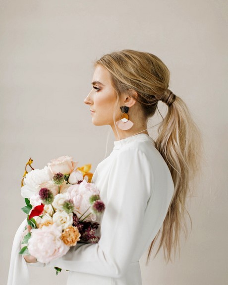 Hairstyle for bride 2020 hairstyle-for-bride-2020-05_9
