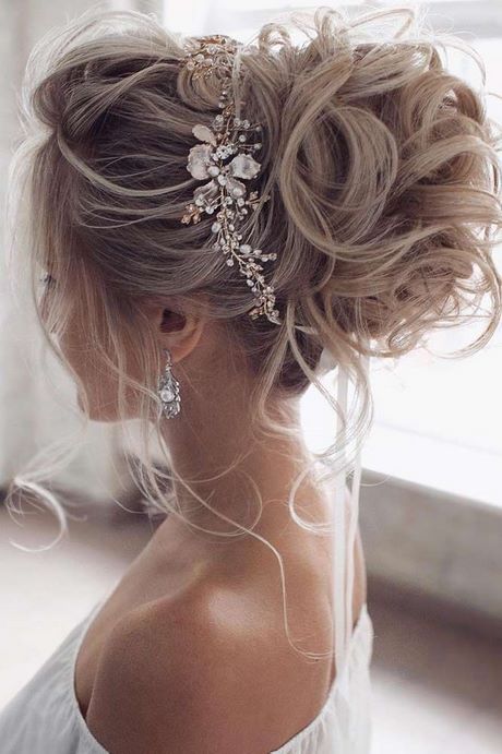 Hairstyle for wedding 2020 hairstyle-for-wedding-2020-66_12