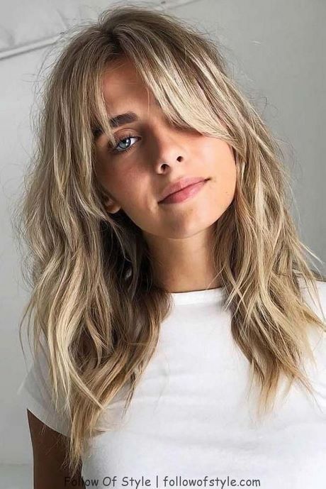 Hairstyles for long hair with fringe 2020 hairstyles-for-long-hair-with-fringe-2020-36