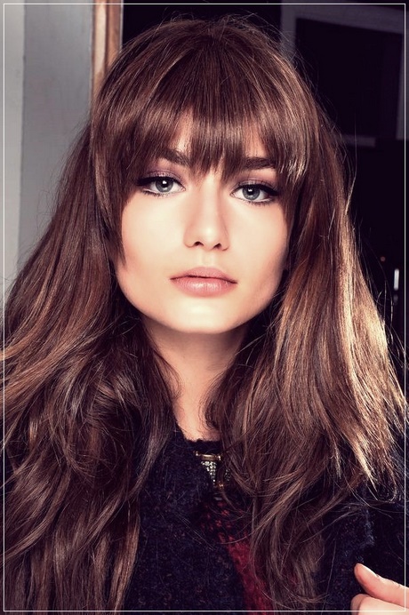 Hairstyles for long hair with fringe 2020 hairstyles-for-long-hair-with-fringe-2020-36_10