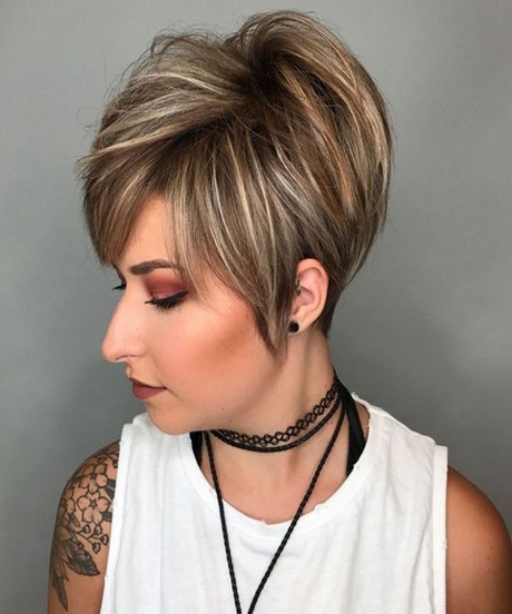 Latest layered hairstyles 2020 latest-layered-hairstyles-2020-93_2
