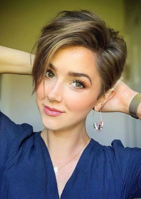 Latest short hairstyle for women 2020 latest-short-hairstyle-for-women-2020-98_4