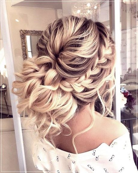 New prom hairstyles 2020 new-prom-hairstyles-2020-56_15