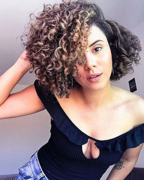 New short curly hairstyles 2020 new-short-curly-hairstyles-2020-01_6