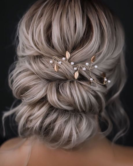 New updo hairstyles 2020 new-updo-hairstyles-2020-06_13