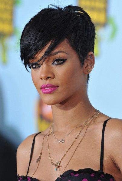 Rihanna short hairstyles 2020