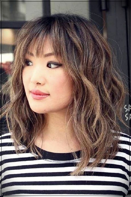 Short curly hair with bangs 2020