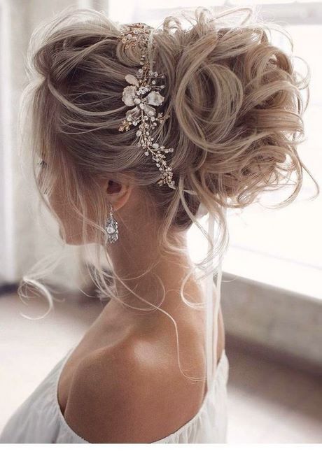 Wedding bride hairstyles 2020 wedding-bride-hairstyles-2020-25_7