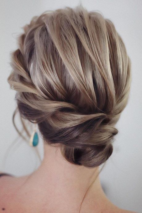 Wedding hairstyle for short hair 2020 wedding-hairstyle-for-short-hair-2020-00_12