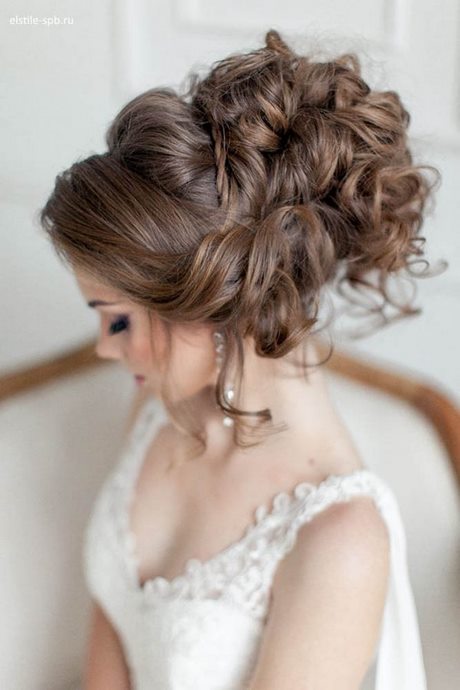 Wedding hairstyles for long hair 2020 wedding-hairstyles-for-long-hair-2020-75