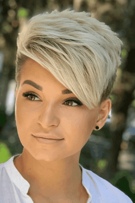 2021 short hairstyles for ladies
