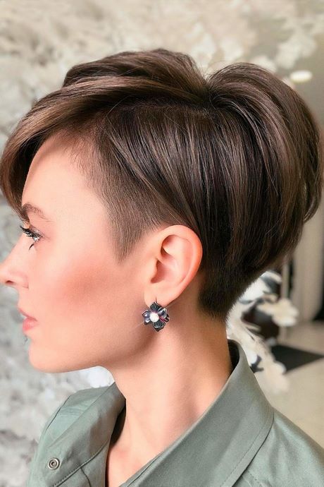 2021 short hairstyles for round faces 2021-short-hairstyles-for-round-faces-55_13