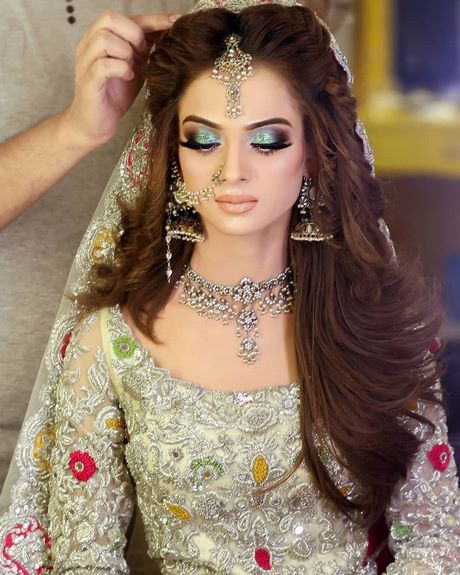 Asian bridal hairstyles 2021 asian-bridal-hairstyles-2021-76_12