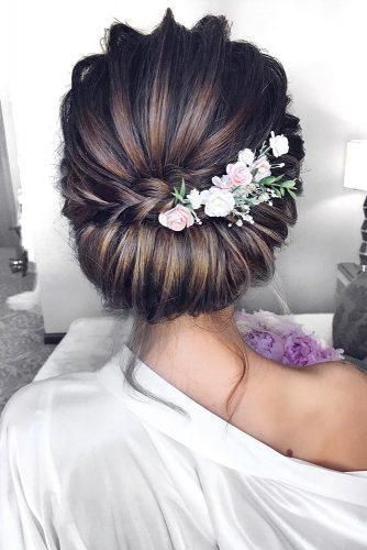 Bridesmaids hairstyles 2021 bridesmaids-hairstyles-2021-12_12