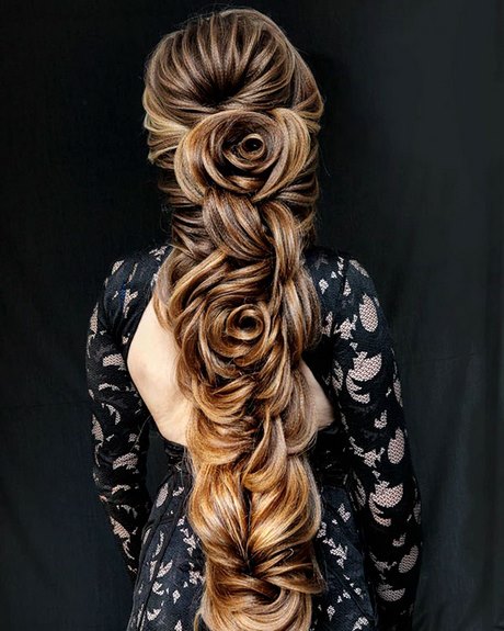 Cute prom hairstyles for long hair 2021 cute-prom-hairstyles-for-long-hair-2021-01_14