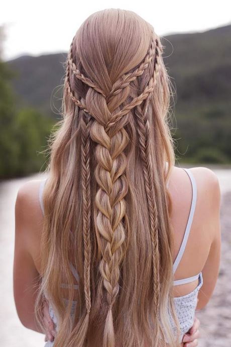 Cute prom hairstyles for long hair 2021 cute-prom-hairstyles-for-long-hair-2021-01_19