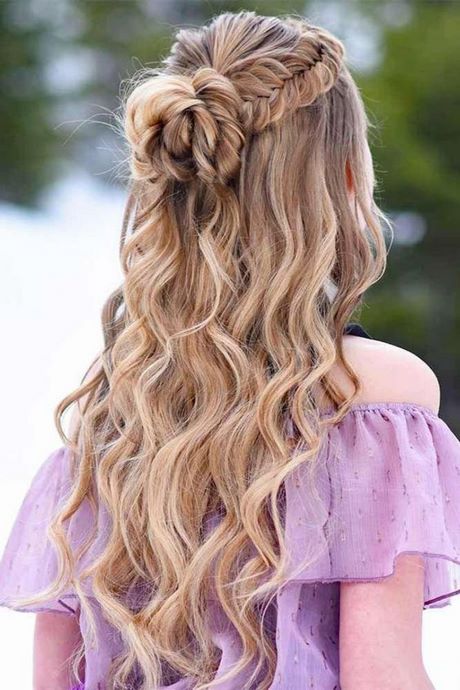 Cute prom hairstyles for long hair 2021 cute-prom-hairstyles-for-long-hair-2021-01_2