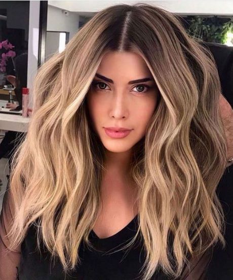 Famous hairstyles 2021 famous-hairstyles-2021-25_11