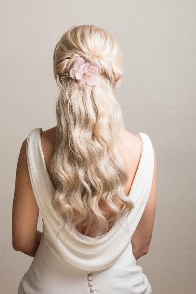 Hair for bridesmaids 2021 hair-for-bridesmaids-2021-22_11