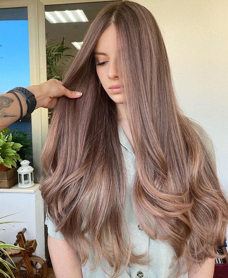 Hairstyle 2021 female long hair hairstyle-2021-female-long-hair-56_4