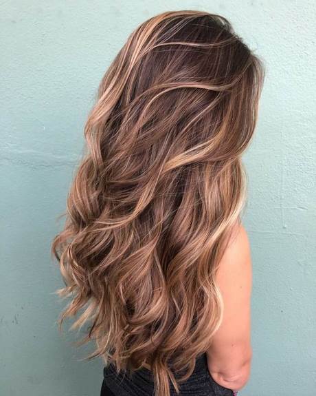 Hairstyles for long hair 2021 trends hairstyles-for-long-hair-2021-trends-63_9