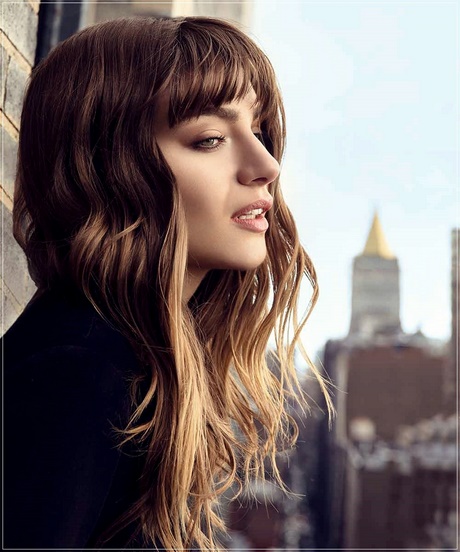 Hairstyles for long hair with bangs 2021 hairstyles-for-long-hair-with-bangs-2021-01_17