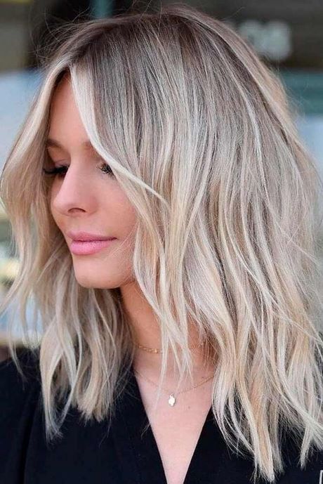 Hairstyles for mid length hair 2021 hairstyles-for-mid-length-hair-2021-94_2