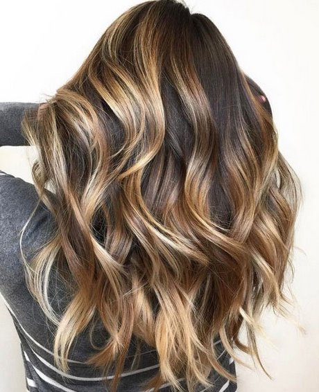 Latest hairstyles for long hair 2021 latest-hairstyles-for-long-hair-2021-88_8