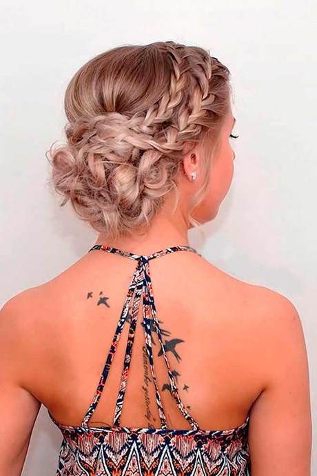 Prom 2021 hair trends prom-2021-hair-trends-07_5