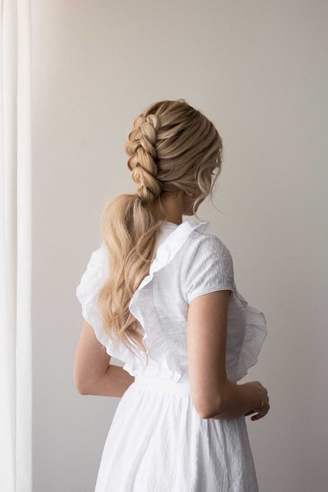 Prom updos 2021 prom-updos-2021-75_6