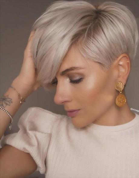 Short haircuts for women for 2021 short-haircuts-for-women-for-2021-84_3