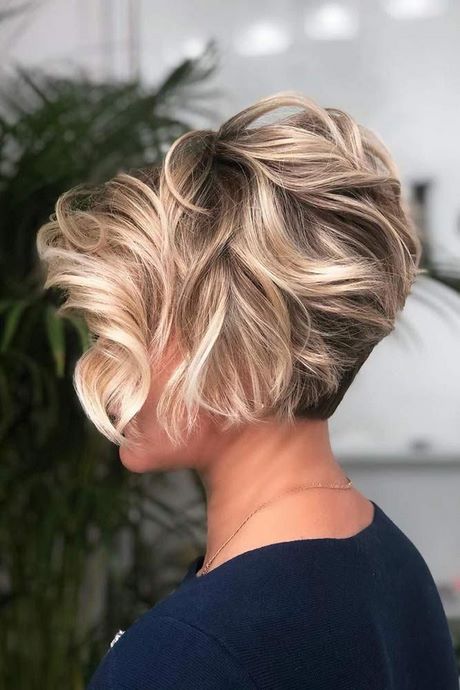 Short hairstyle trends for 2021 short-hairstyle-trends-for-2021-76_5