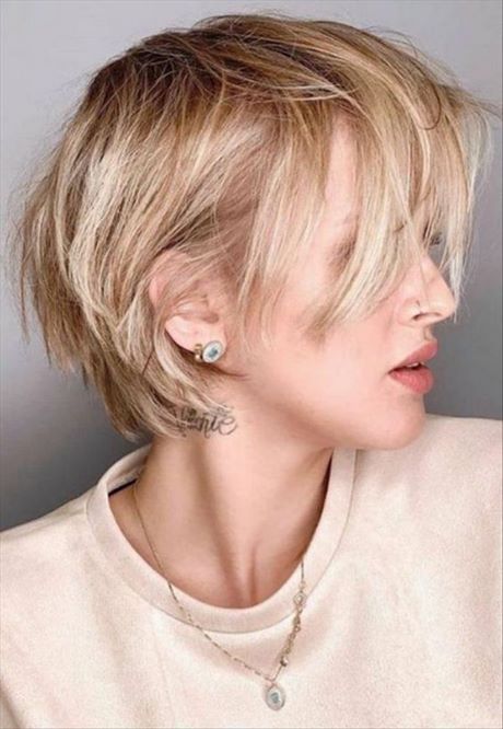 Short hairstyles images 2021