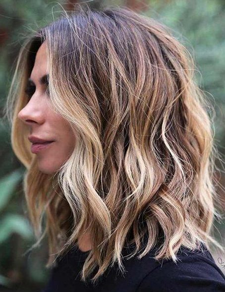 Short to mid length hairstyles 2021 short-to-mid-length-hairstyles-2021-97_11