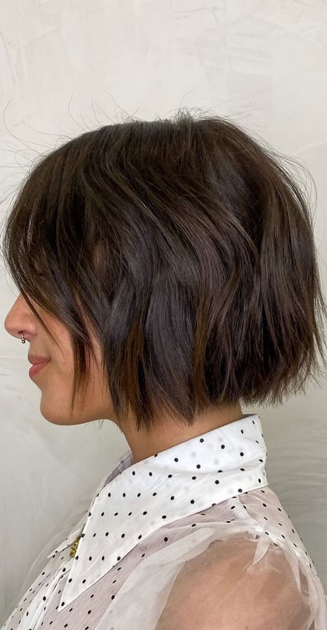 Short to mid length hairstyles 2021 short-to-mid-length-hairstyles-2021-97_13