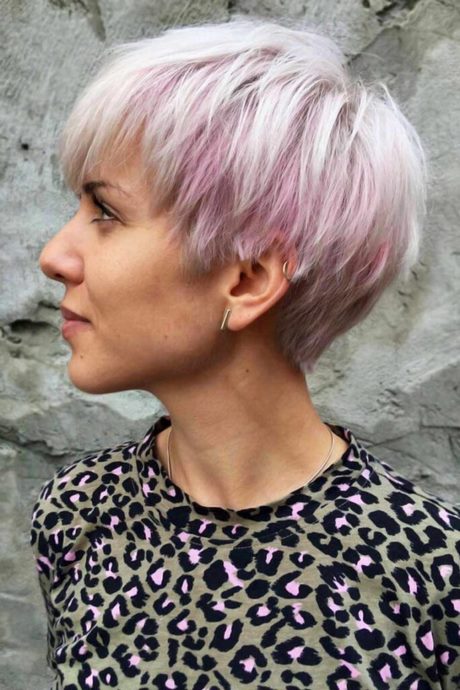The latest short hairstyles for 2021 the-latest-short-hairstyles-for-2021-85_8
