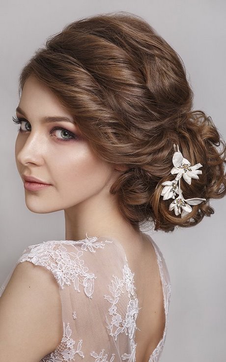 Updo hairstyles 2021 updo-hairstyles-2021-05_6