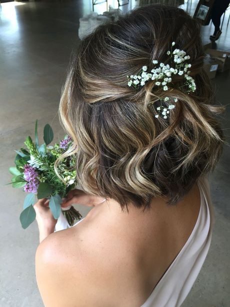 Wedding hairstyle for short hair 2021 wedding-hairstyle-for-short-hair-2021-79_19