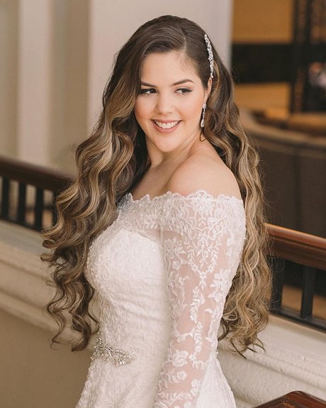 Wedding hairstyles for long hair 2021 wedding-hairstyles-for-long-hair-2021-32_7
